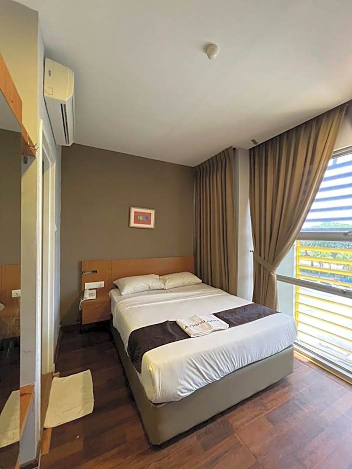 Golden Leaf Boutique Hotel Nusa Idaman Formerly Known as Ariana Hotel