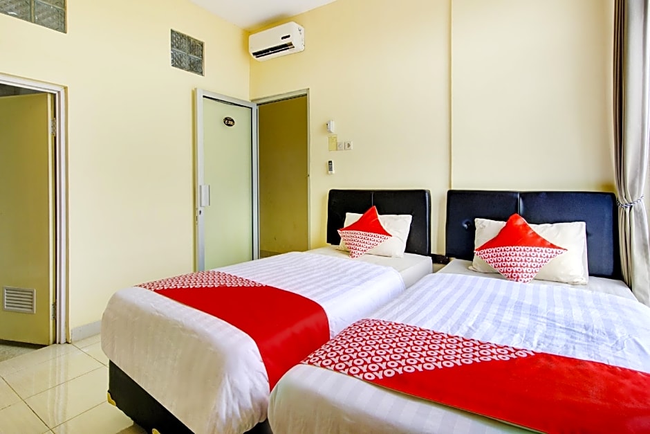 Super OYO 3746 Double Tree Guesthouse
