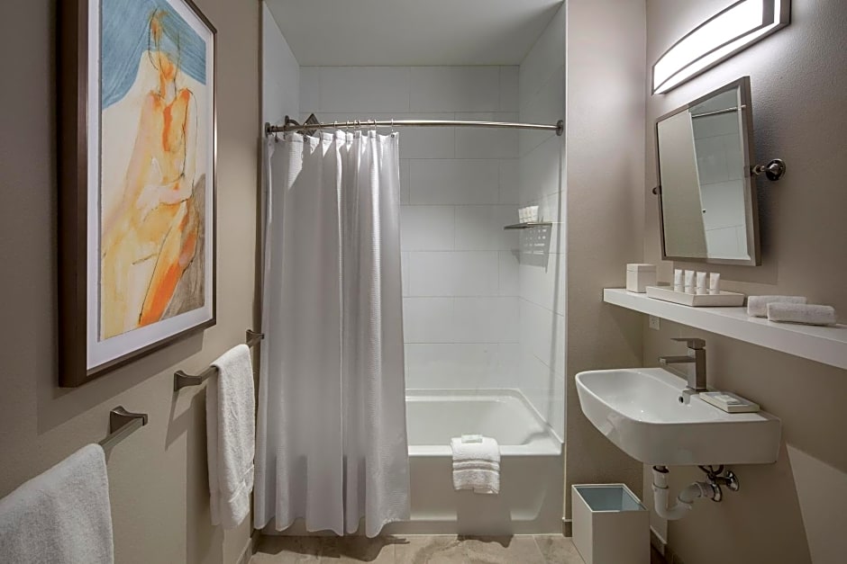 Art House Hotel
