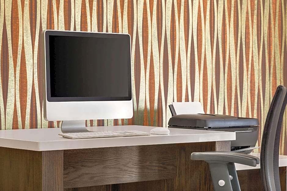 Super 8 by Wyndham Ajax/Toronto On