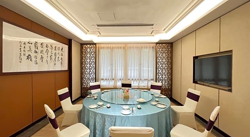 Guangdong Hotel