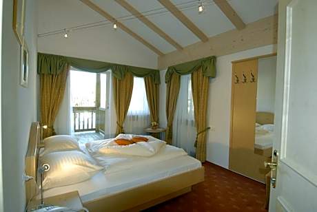 Two-Bedroom Suite - Depandance