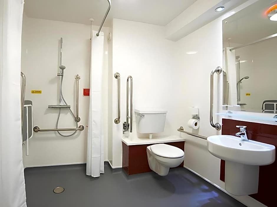 Travelodge Woking Central