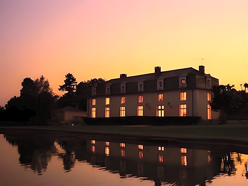 Le Domaine de Montchevreuil