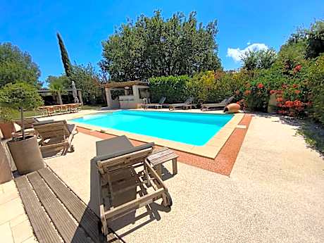 villa with Ac private heated pool, fitness near Cannes, Frejus,
