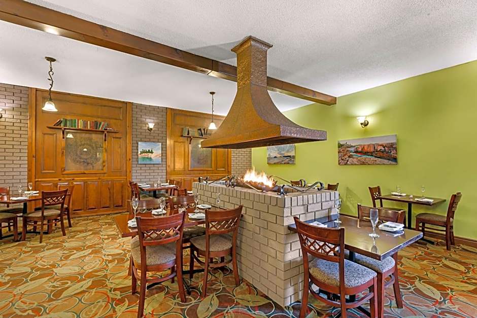 Quality Inn & Conference Centre