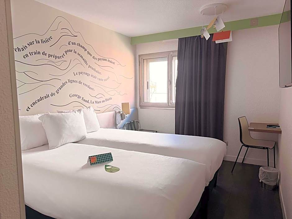 Ibis Styles Paris Tolbiac Bibliotheque