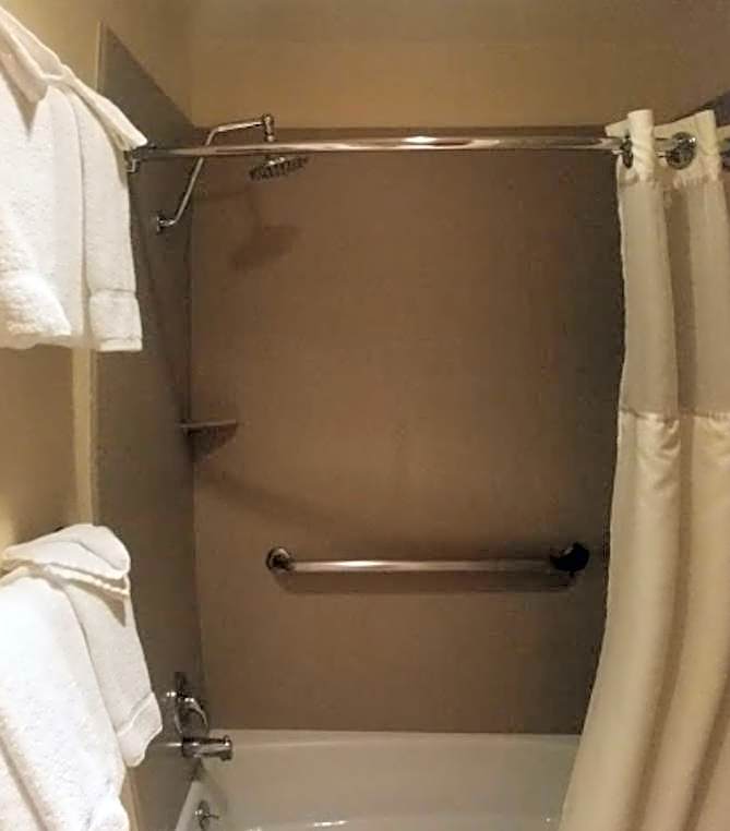 GetAways at the Lodge at Kingsbury Crossing
