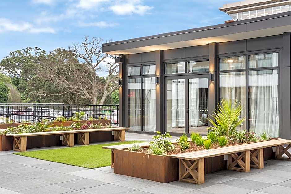Ramada by Wyndham Newmarket Auckland
