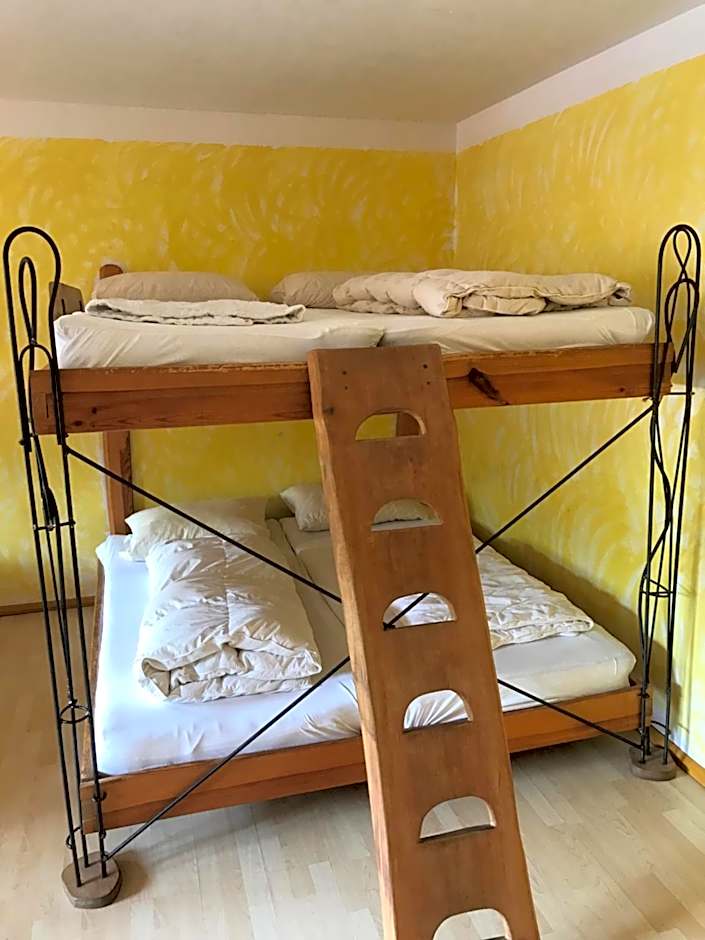 Schiff Bihlerdorf - Hostel