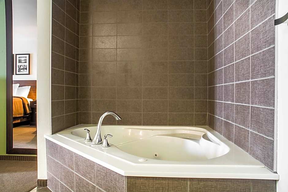 Sleep Inn & Suites East Syracuse