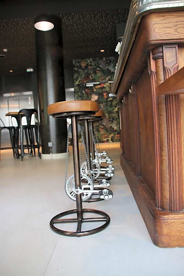 ibis Styles Puteaux Paris La Defense