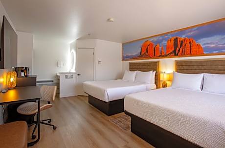 Queen Room with Two Queen Beds - Non-Smoking