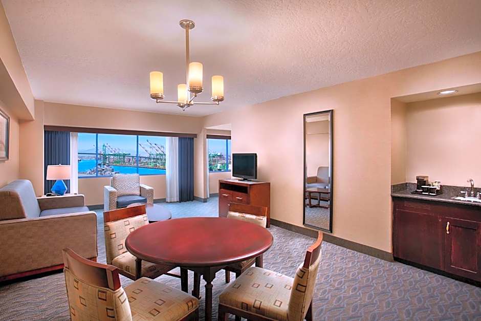 Crowne Plaza Los Angeles Harbor Hotel By IHG