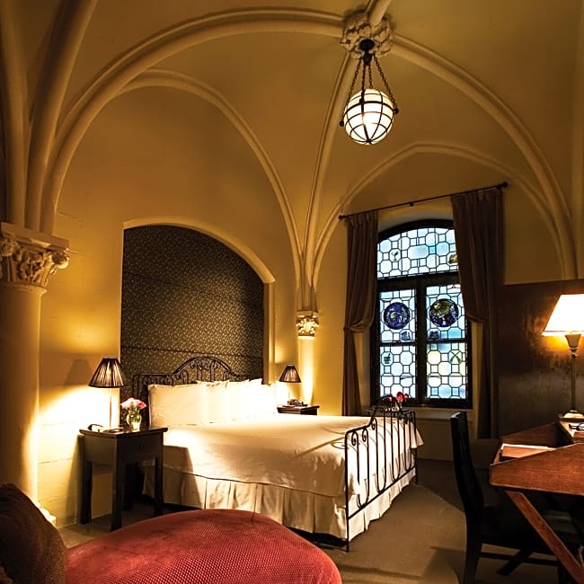 The Chemists Club Hotel