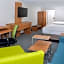 Holiday Inn Express & Suites Lexington Midtown By IHG
