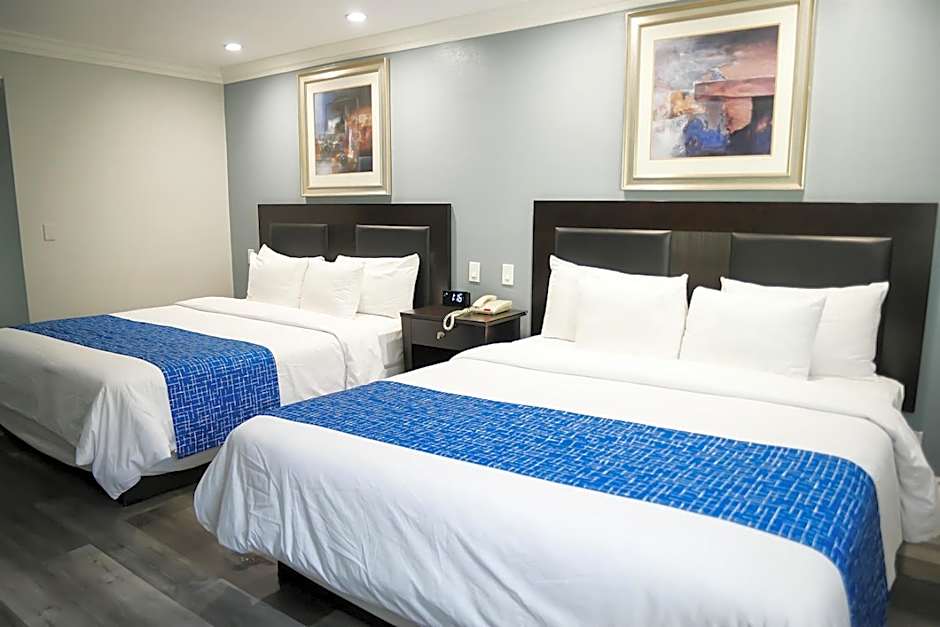 Days Inn by Wyndham West Covina