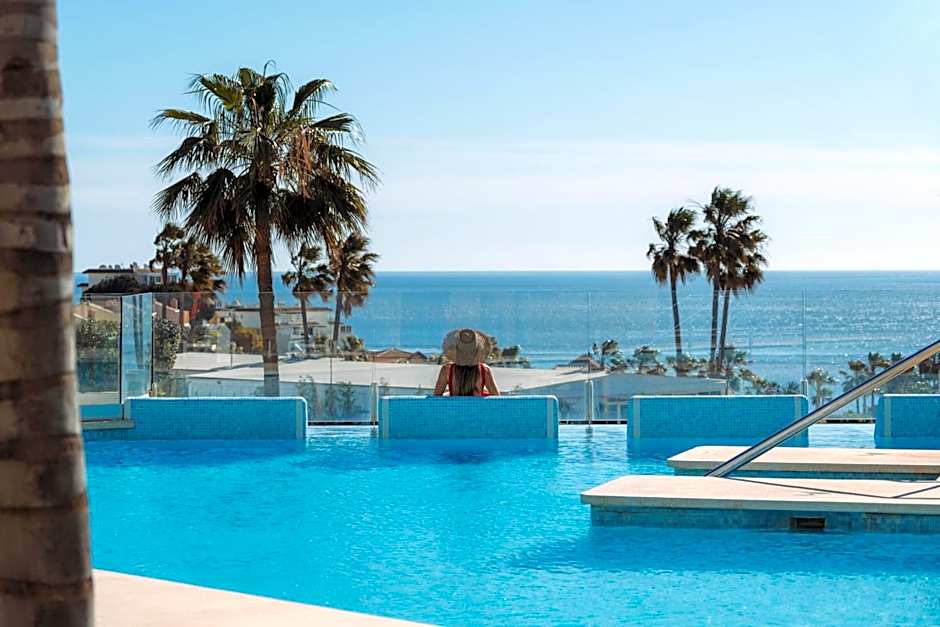 Santa Barbara Residences by IDILIQ
