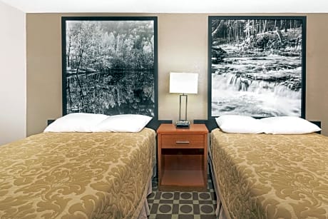 1 King Bed Non-Smoking