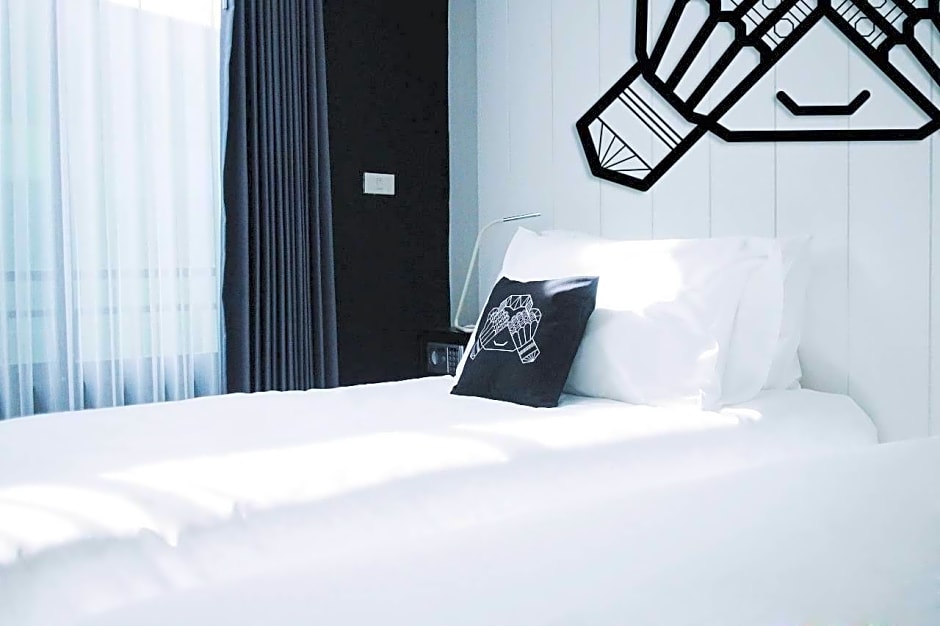 Blu Monkey Phi Phi Island