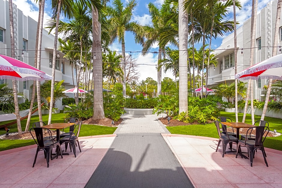South Beach Hotel | Reservations Center