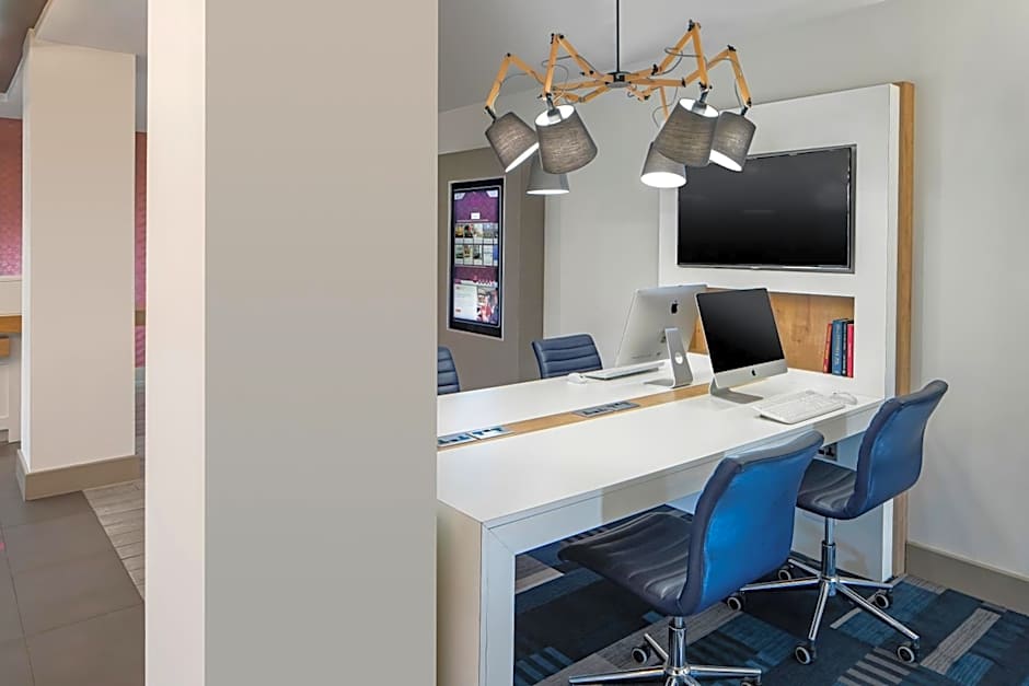 Crowne Plaza Plymouth By IHG