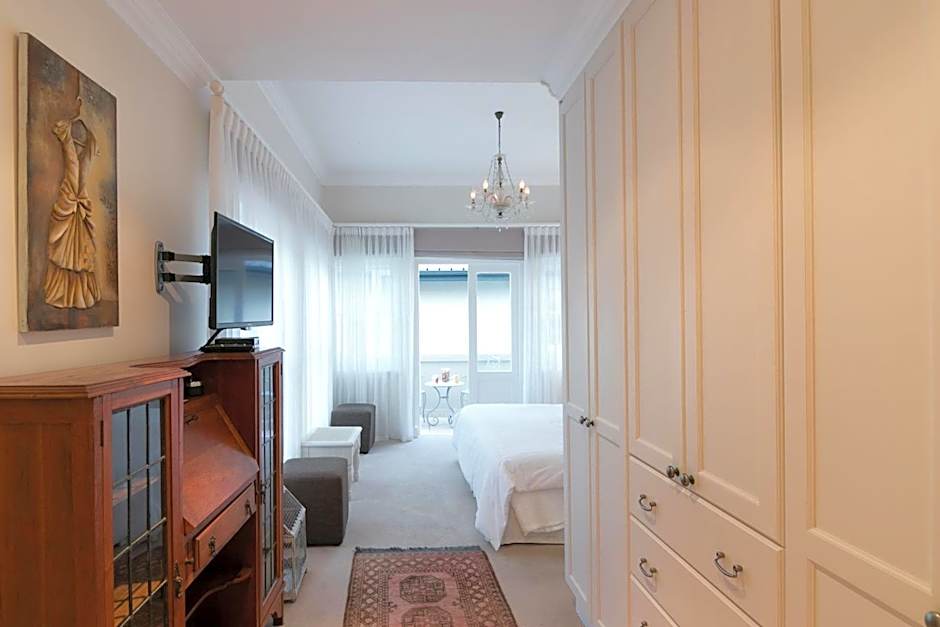 Isola Bella Guest House