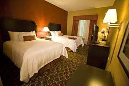 Hampton Inn & Suites Dallas-DeSoto