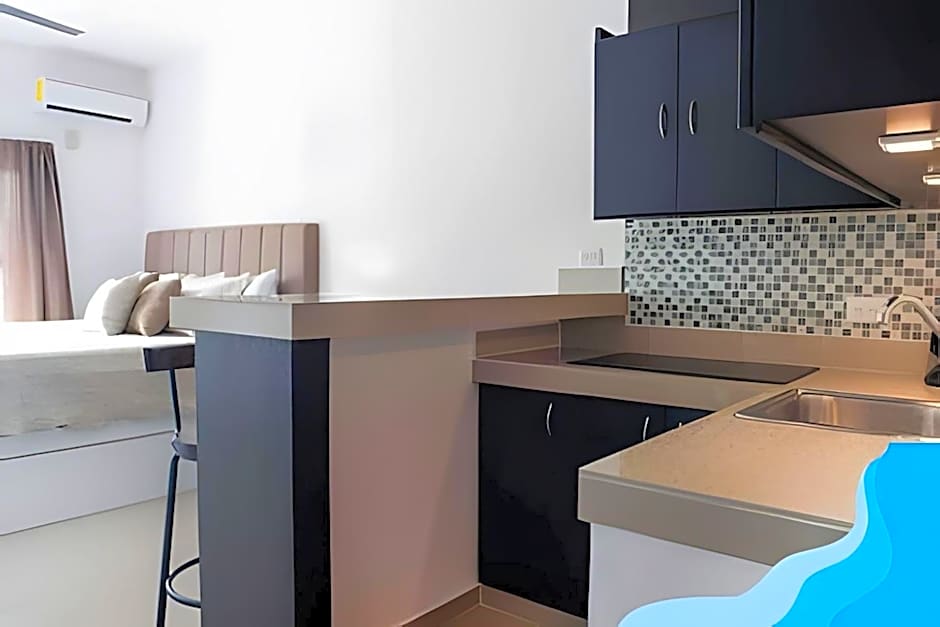 Minimalist Studio with Pool and FREE Scooter