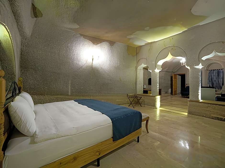 Lunar Cappadocia Hotel