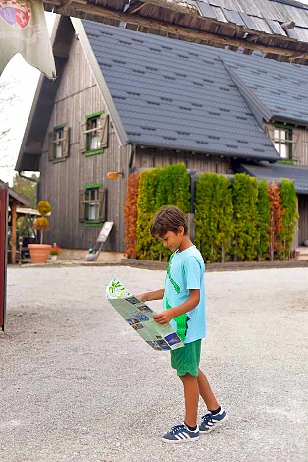 Ethno Houses Plitvice Lakes Hotel