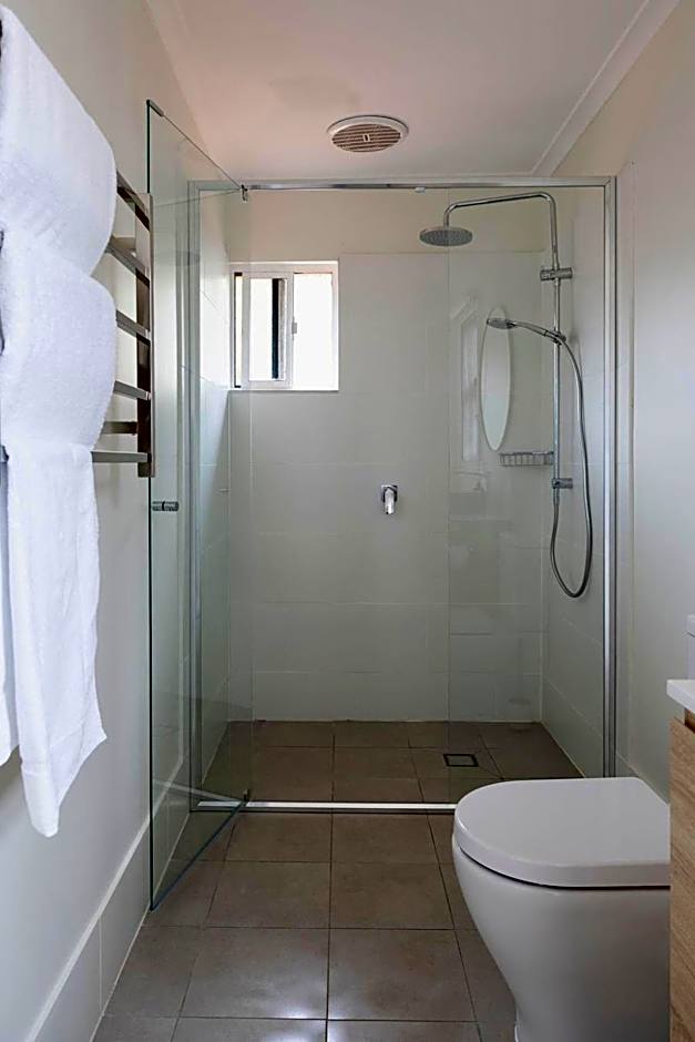 Nornalup Riverside Chalets