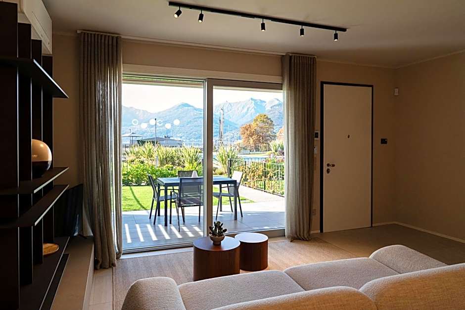 Lago Dorato Luxury Apartments - Lake Como View