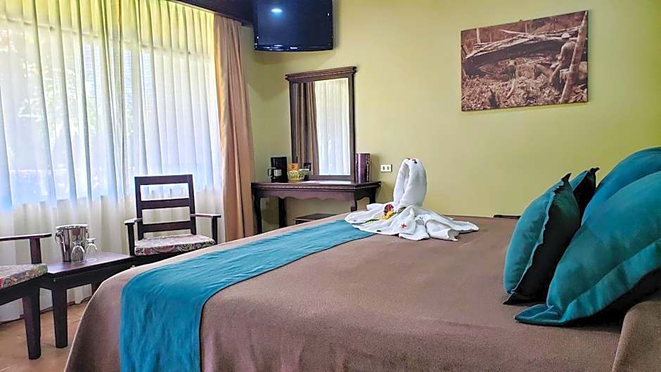 Volcano Lodge, Hotel & Thermal Experience