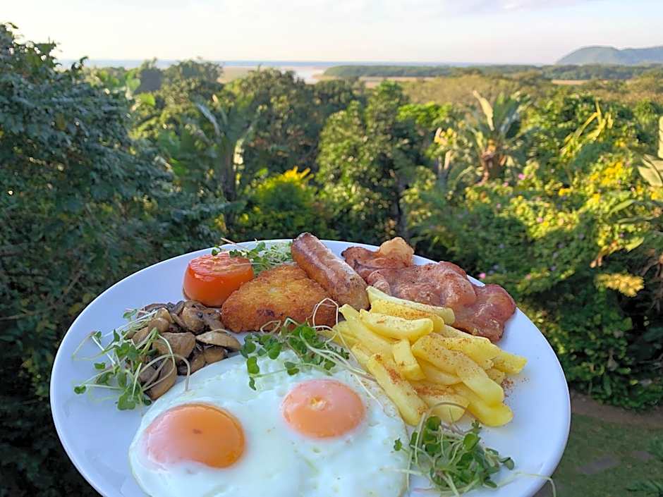 Ndiza Lodge and Cabanas