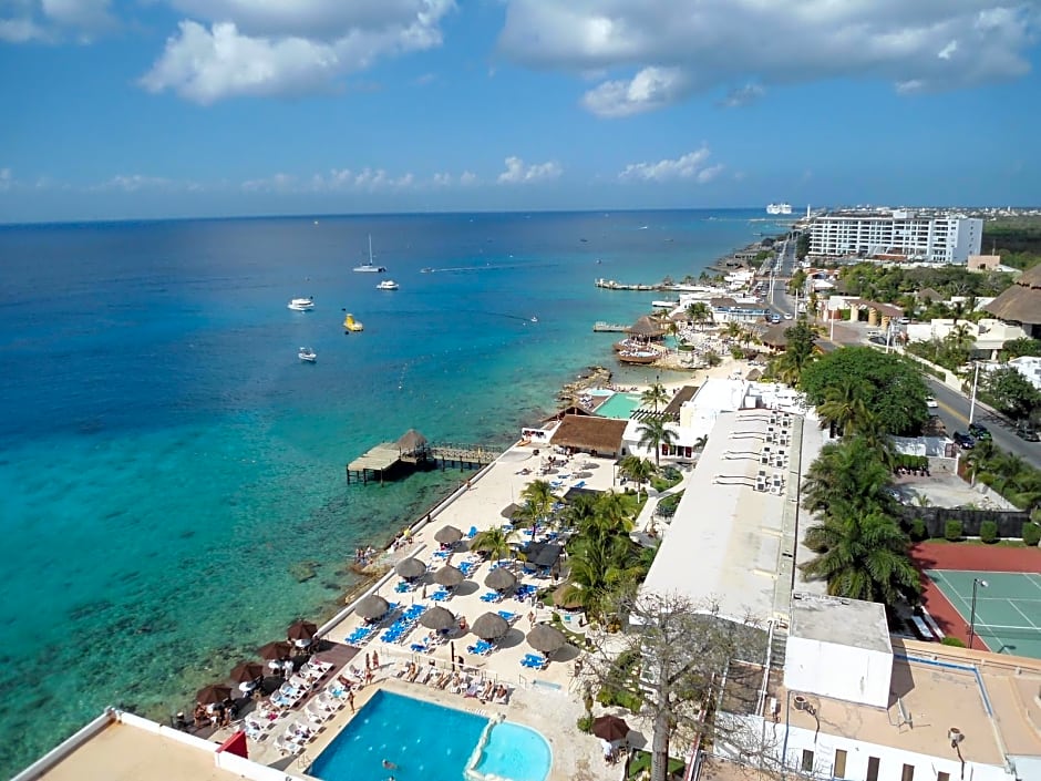 El Cid La Ceiba Beach Hotel