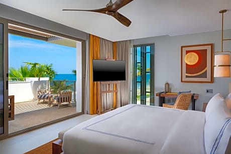 Beachfront Grand Suite with Plunge Pool