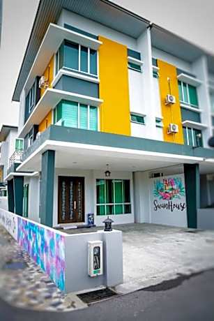 SIBU SWANHOUSE 2 (three storey townhouse)