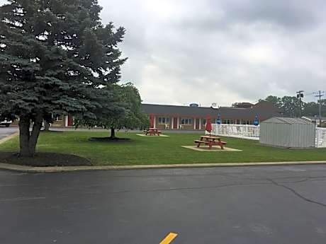 Caravan Motel