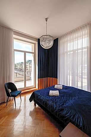 Family Two-Bedroom Apartment with View