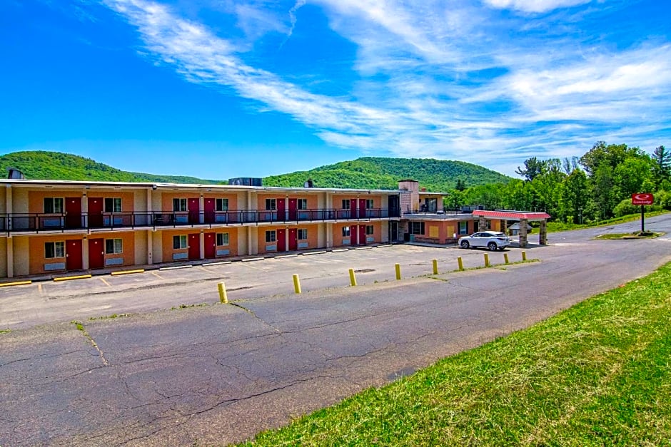 Econo Lodge Bradford