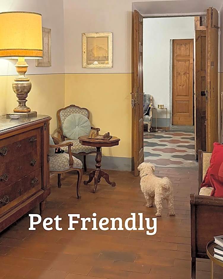 Villa La Dogana - B&B with a lovely garden - Private parking - Slow living in an old-fashioned historical home