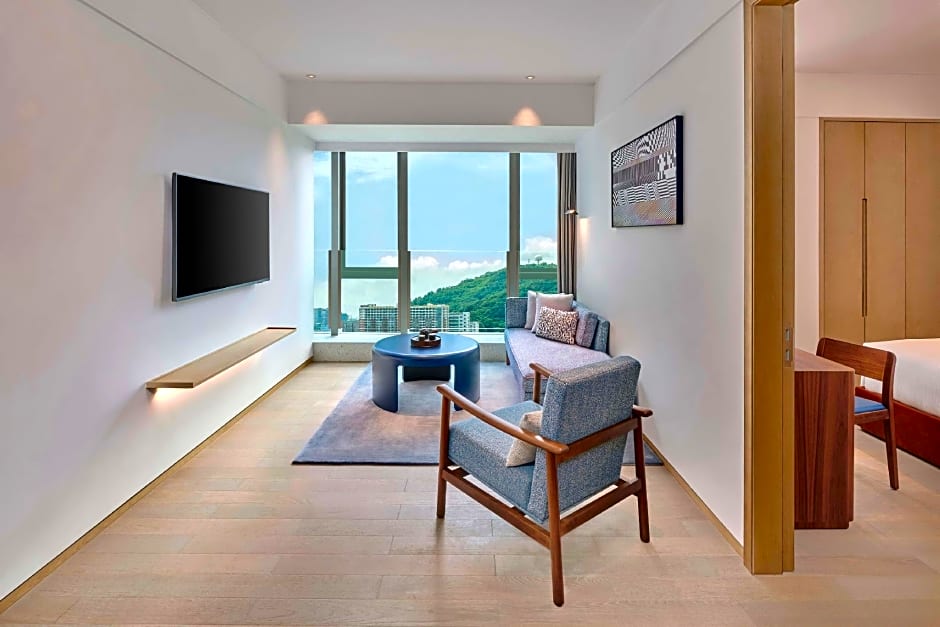 DoubleTree by Hilton Shenzhen Airport Residences