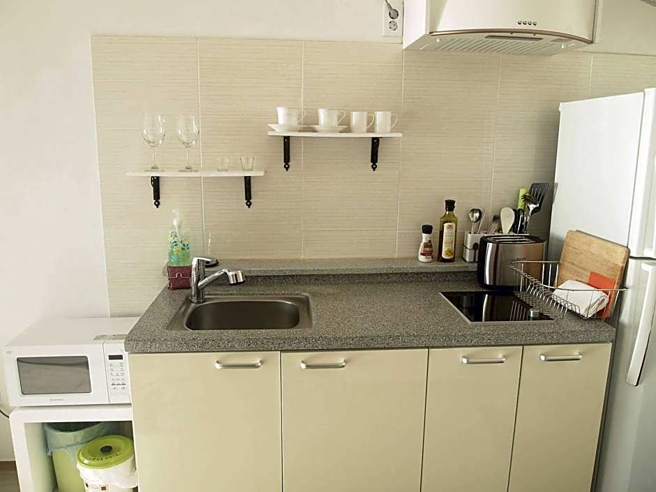 Whales Dream Pension