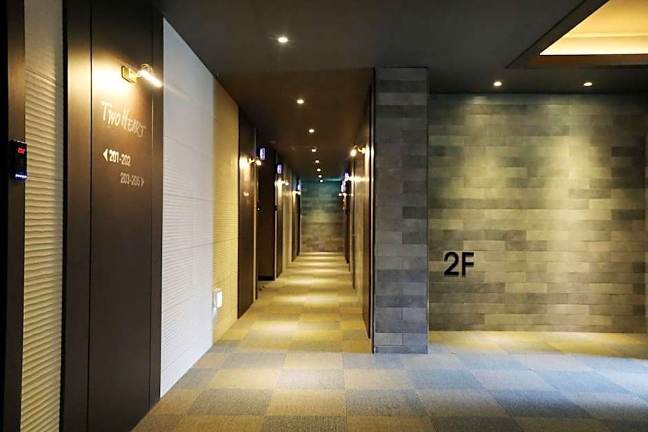 Two Heart Hotel