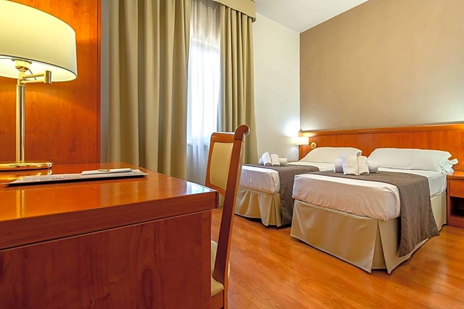Garden Hotel