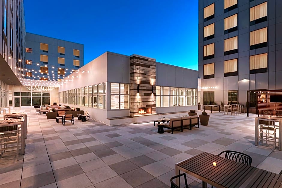 Even Hotel Rochester  Mayo Clinic Area By IHG