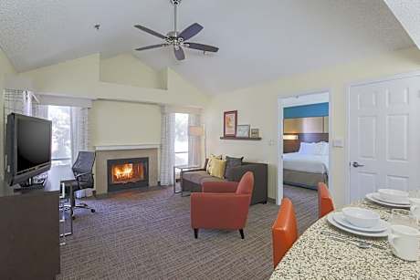 Suite, 2 Bedrooms (2 King Beds)