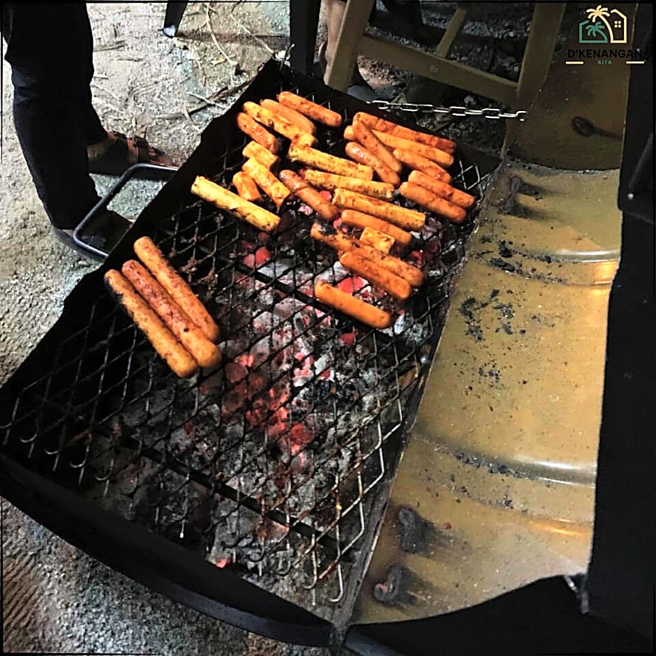 D'Kenangan Kita Guest Room