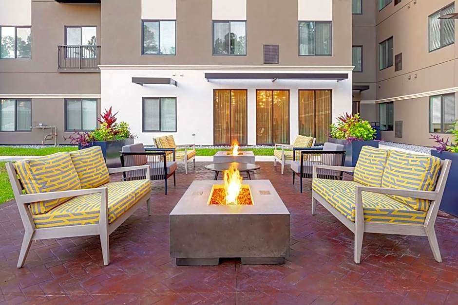 WaterWalk Extended Stay by Wyndham Jacksonville Deerwood Pk